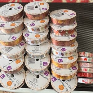 Brand New!! Festive Decorative Ribbon Set